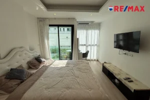 Eladó stúdiólakás a Siam Oriental Dreamben, Pratumnak – külföldi névre – 3. kép